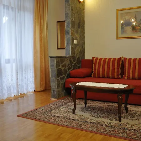 Apartman Ananina *